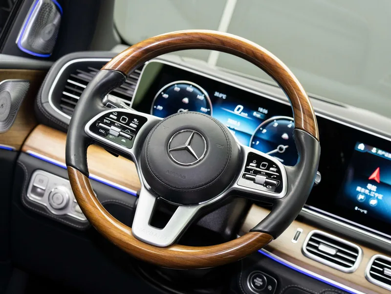Mercedes-Benz Maybach GLS 2022 4.0L Automático Tracción a las cuatro ruedas 4 Asiento Importación paralela interior foto 14 Mercedes-Benz Maybach GLS 2022 4.0L Automático Tracción a las cuatro ruedas 4 Asiento Importación paralela interior foto 14