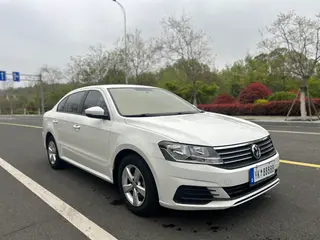 Landwind Volkswagen Lavida 2019 Set Sail 1.5L Automatic Fashion Edition Country VI exterior photo 3 Landwind Volkswagen Lavida 2019 Set Sail 1.5L Automatic Fashion Edition Country VI exterior photo 3