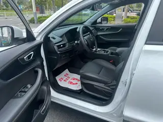 Chery Tiggo 8 2022 1.5TCI Edición de respeto automático 5 Asiento exterior foto 4 Chery Tiggo 8 2022 1.5TCI Edición de respeto automático 5 Asiento exterior foto 4