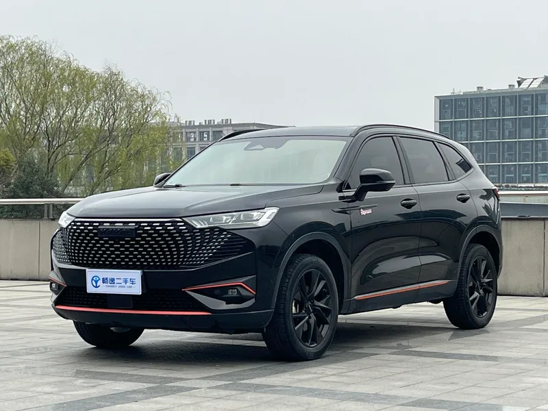 Haval H6 2021 Third generation 2.0T Automatic four-wheel drive Supreme version exterior photo 1 Haval H6 2021 Third generation 2.0T Automatic four-wheel drive Supreme version exterior photo 1