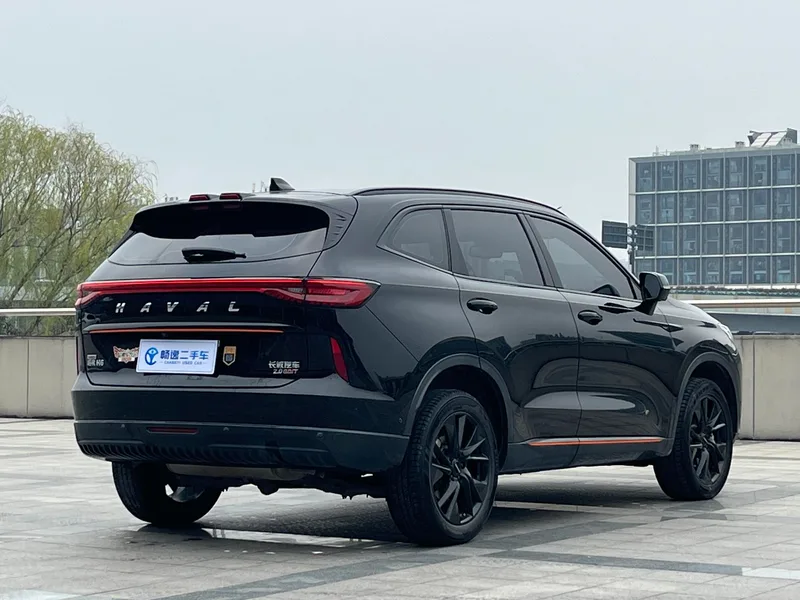 Haval H6 2021 Third generation 2.0T Automatic four-wheel drive Supreme version exterior photo 4 Haval H6 2021 Third generation 2.0T Automatic four-wheel drive Supreme version exterior photo 4