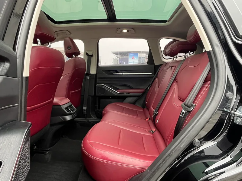Haval H6 2021 Third generation 2.0T Automatic four-wheel drive Supreme version exterior photo 10 Haval H6 2021 Third generation 2.0T Automatic four-wheel drive Supreme version exterior photo 10