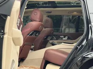 Mercedes-Benz GLS 2023 3.0T Automatique Quatre roues motrices 4 Siège Importations parallèles intérieur photo 15 Mercedes-Benz GLS 2023 3.0T Automatique Quatre roues motrices 4 Siège Importations parallèles intérieur photo 15