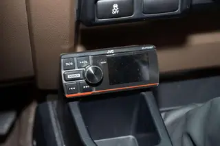 Toyota Land Cruiser 70 Series 2022 4.0L Manual Four-wheel drive 5 seat parallel import interior photo 15 Toyota Land Cruiser 70 Series 2022 4.0L Manual Four-wheel drive 5 seat parallel import interior photo 15