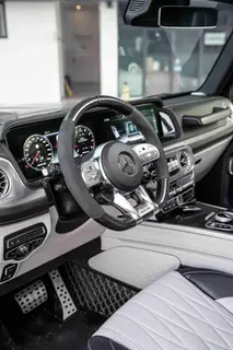 Mercedes-Benz Mercedes-AMG G-Class 2024 4.0T Automatique Quatre roues motrices 5 Siège Importations parallèles intérieur photo 6 Mercedes-Benz Mercedes-AMG G-Class 2024 4.0T Automatique Quatre roues motrices 5 Siège Importations parallèles intérieur photo 6