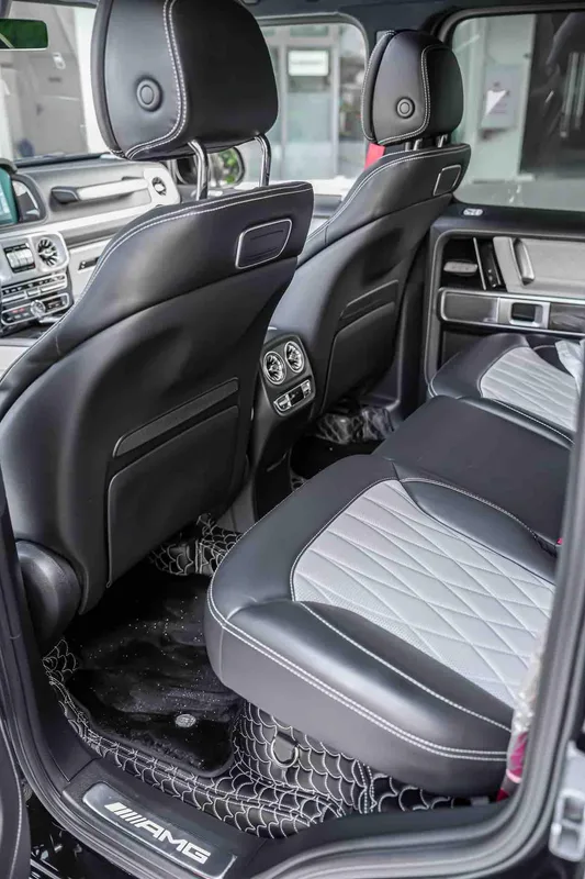 Mercedes-Benz Mercedes-AMG G-Class 2024 4.0T Automatique Quatre roues motrices 5 Siège Importations parallèles intérieur photo 9 Mercedes-Benz Mercedes-AMG G-Class 2024 4.0T Automatique Quatre roues motrices 5 Siège Importations parallèles intérieur photo 9