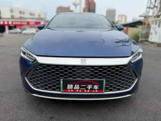 BYD Qin PLUS 2021 DM-i 55KM Flagship exterior photo 2