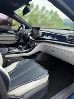 BYD Qin PLUS 2021 DM-i 55KM Flagship interior photo 16