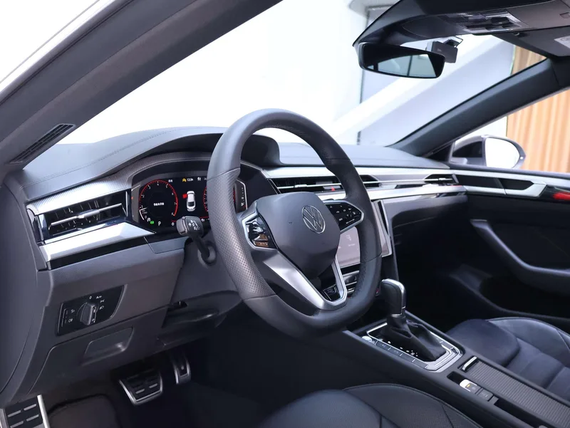 Volkswagen CC 2024 380TSI eye-catching version interior photo 12 Volkswagen CC 2024 380TSI eye-catching version interior photo 12