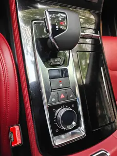 Jetour X70 PLUS 2022 1.6T DCT ground Pro 7 seat interior photo 12 Jetour X70 PLUS 2022 1.6T DCT ground Pro 7 seat interior photo 12