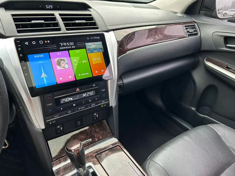 Toyota Camry 2016 2.0G 10th Anniversary Leading Edition interior photo 19 Toyota Camry 2016 2.0G 10th Anniversary Leading Edition interior photo 19
