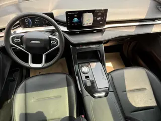 Haval H6 2021 Tercera generación 2.0T Tracción a las cuatro ruedas automática Max Edición interior foto 13 Haval H6 2021 Tercera generación 2.0T Tracción a las cuatro ruedas automática Max Edición interior foto 13