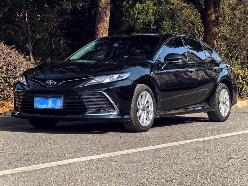 Toyota Camry 2022 2.0G Version de luxe extérieur photo 1 Toyota Camry 2022 2.0G Version de luxe extérieur photo 1
