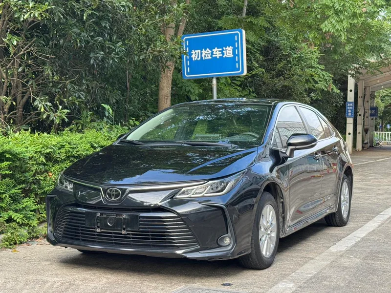Toyota Corolla 2019 1.2T S-CVT GL-i Versión de élite exterior foto 1 Toyota Corolla 2019 1.2T S-CVT GL-i Versión de élite exterior foto 1