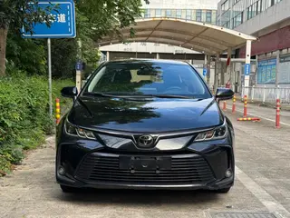 Toyota Corolla 2019 1.2T S-CVT GL-i Versión de élite exterior foto 2 Toyota Corolla 2019 1.2T S-CVT GL-i Versión de élite exterior foto 2