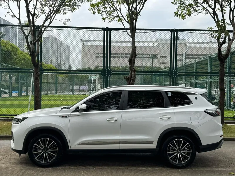 Chery Tiggo 8 PLUS 2024 Edición campeona Kunpeng 290TGDI DCT Edición de orgullo 5 Asiento interior foto 6 Chery Tiggo 8 PLUS 2024 Edición campeona Kunpeng 290TGDI DCT Edición de orgullo 5 Asiento interior foto 6