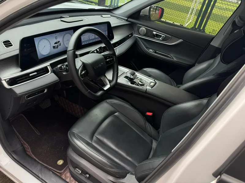 Chery Tiggo 8 PLUS 2024 Edición campeona Kunpeng 290TGDI DCT Edición de orgullo 5 Asiento interior foto 7 Chery Tiggo 8 PLUS 2024 Edición campeona Kunpeng 290TGDI DCT Edición de orgullo 5 Asiento interior foto 7