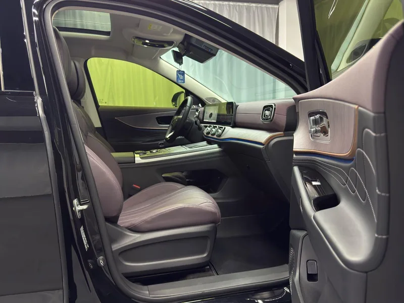Chery Tiggo 9 2024 2.0T DCT Versión premium súper cómoda con tracción en dos ruedas interior foto 18 Chery Tiggo 9 2024 2.0T DCT Versión premium súper cómoda con tracción en dos ruedas interior foto 18