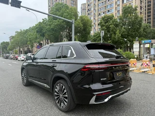 Geely Monjaro 2026 2.0TD Высокая работа автоматически с двумя приводами экстерьер фото 7 Geely Monjaro 2026 2.0TD Высокая работа автоматически с двумя приводами экстерьер фото 7
