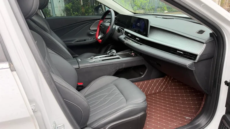 Chery Arrizo 8 2024 1.6TGDI DCT wisdom interior photo 19 Chery Arrizo 8 2024 1.6TGDI DCT wisdom interior photo 19
