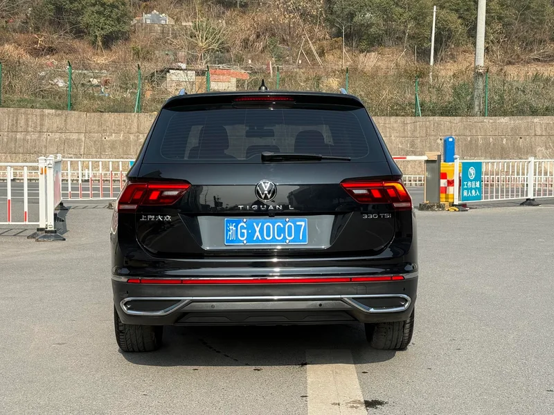 Volkswagen Tiguan L 2023 330TSI Versión de disfrute inteligente con tracción en dos ruedas exterior foto 6 Volkswagen Tiguan L 2023 330TSI Versión de disfrute inteligente con tracción en dos ruedas exterior foto 6