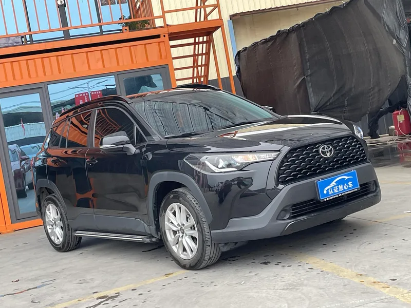 Toyota Corolla Cross 2023 2.0L CVT Version avant-gardiste extérieur photo 3 Toyota Corolla Cross 2023 2.0L CVT Version avant-gardiste extérieur photo 3