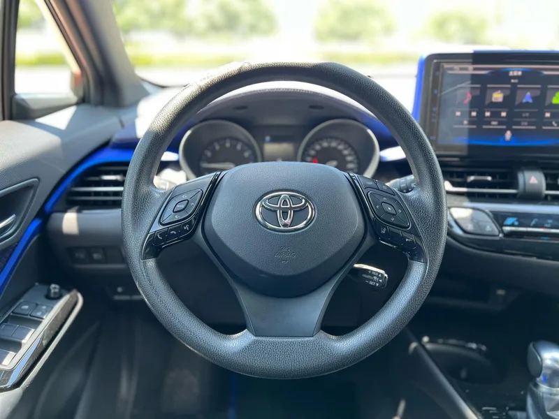 Toyota C-HR 2018 2.0L Cool Leader Edition État VI intérieur photo 18