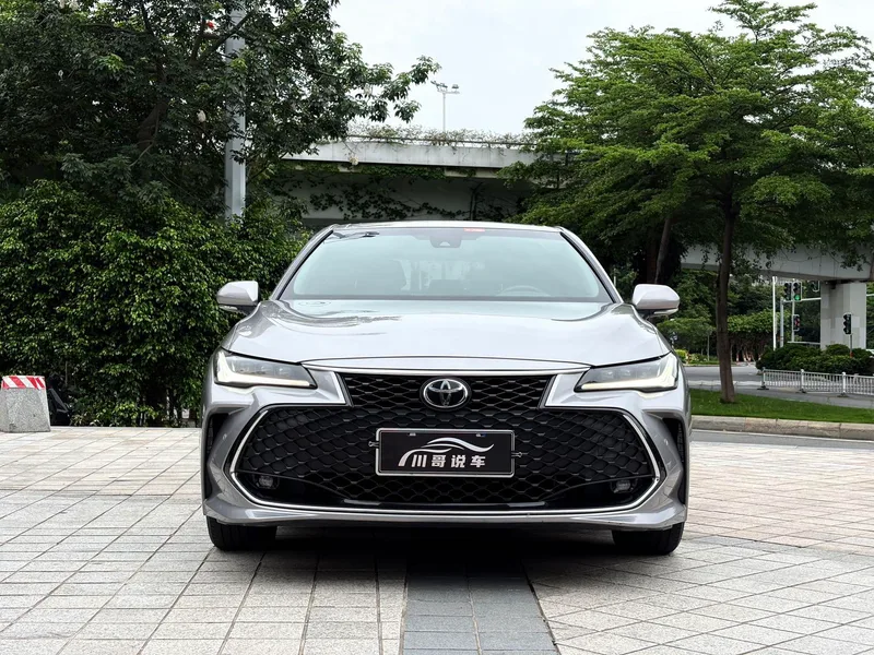 Toyota Avalon 2023 2.5L Versión de lujo automática exterior foto 2 Toyota Avalon 2023 2.5L Versión de lujo automática exterior foto 2