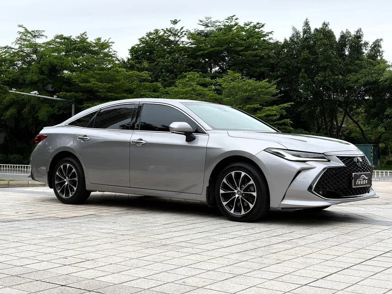 Toyota Avalon 2023 2.5L Versión de lujo automática exterior foto 3 Toyota Avalon 2023 2.5L Versión de lujo automática exterior foto 3