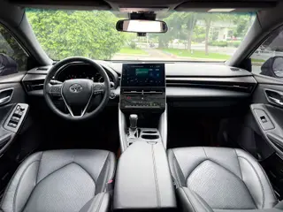 Toyota Avalon 2023 2.5L Versión de lujo automática interior foto 7 Toyota Avalon 2023 2.5L Versión de lujo automática interior foto 7