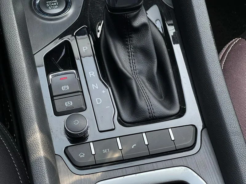 Chery Tiggo 5x 2019 HERO 1.5L CVT Fashion Edition interior photo 17 Chery Tiggo 5x 2019 HERO 1.5L CVT Fashion Edition interior photo 17