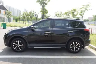 Toyota RAV4 2019 2.0L CVT Two-Drive Fashion Edition Country VI exterior photo 5 Toyota RAV4 2019 2.0L CVT Two-Drive Fashion Edition Country VI exterior photo 5