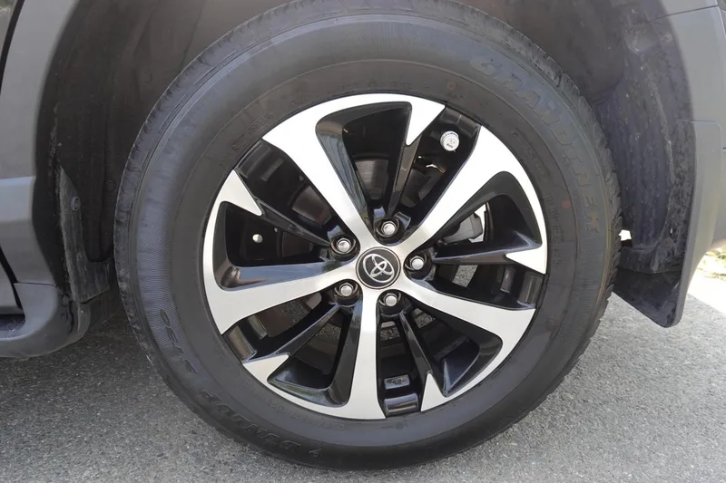 Toyota RAV4 2019 2.0L CVT Two-Drive Fashion Edition Country VI interior photo 14 Toyota RAV4 2019 2.0L CVT Two-Drive Fashion Edition Country VI interior photo 14