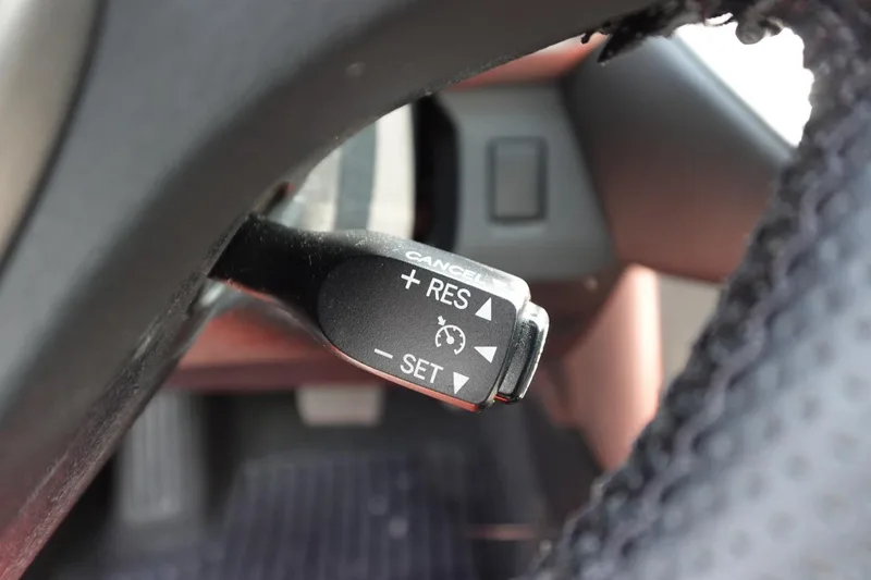 Toyota RAV4 2019 2.0L CVT Two-Drive Fashion Edition Country VI interior photo 15 Toyota RAV4 2019 2.0L CVT Two-Drive Fashion Edition Country VI interior photo 15