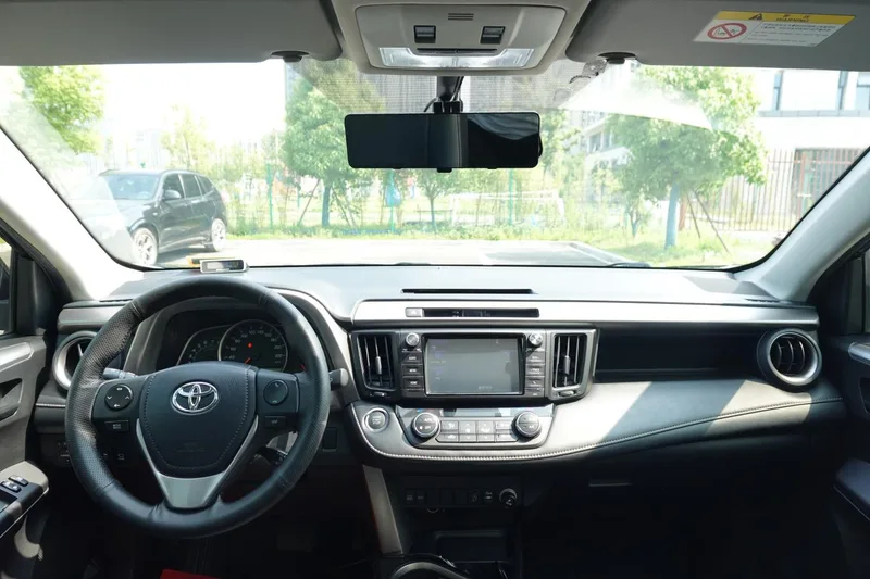 Toyota RAV4 2019 2.0L CVT Two-Drive Fashion Edition Country VI interior photo 17 Toyota RAV4 2019 2.0L CVT Two-Drive Fashion Edition Country VI interior photo 17
