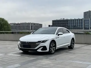 Volkswagen CC 2021 330TSI Version éblouissante