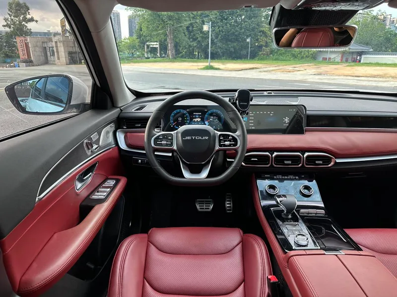 Jetour X70 PLUS 2022 1.6T DCT Tierra Pro 5 Asiento exterior foto 6 Jetour X70 PLUS 2022 1.6T DCT Tierra Pro 5 Asiento exterior foto 6