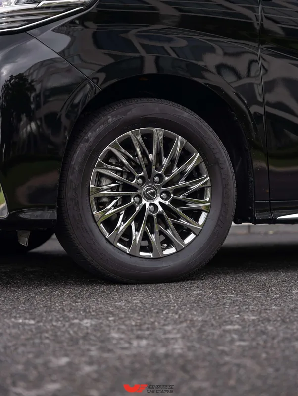Lexus LM 2020 300h E-Four Seven Elegant Edition exterior photo 8 Lexus LM 2020 300h E-Four Seven Elegant Edition exterior photo 8
