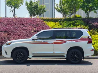 Lexus GX 2022 4.6L Automatic Four-wheel drive 7 seat parallel import exterior photo 3 Lexus GX 2022 4.6L Automatic Four-wheel drive 7 seat parallel import exterior photo 3