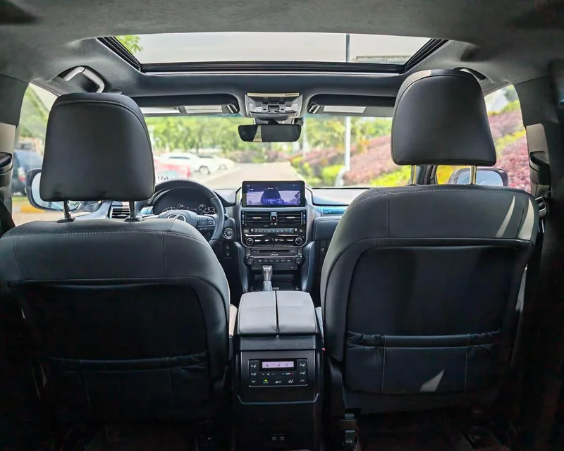 Lexus GX 2022 4.6L Automatic Four-wheel drive 7 seat parallel import exterior photo 9 Lexus GX 2022 4.6L Automatic Four-wheel drive 7 seat parallel import exterior photo 9