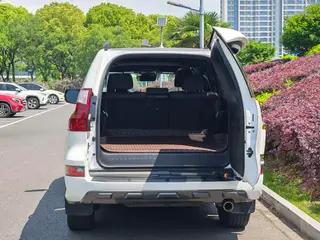 Lexus GX 2022 4.6L Automatic Four-wheel drive 7 seat parallel import interior photo 15 Lexus GX 2022 4.6L Automatic Four-wheel drive 7 seat parallel import interior photo 15