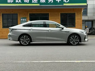 Chery Arrizo 8 2024 1.6TGDI DCT Sagesse extérieur photo 5 Chery Arrizo 8 2024 1.6TGDI DCT Sagesse extérieur photo 5