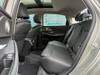 Chery Arrizo 8 2024 1.6TGDI DCT Sagesse intérieur photo 8 Chery Arrizo 8 2024 1.6TGDI DCT Sagesse intérieur photo 8