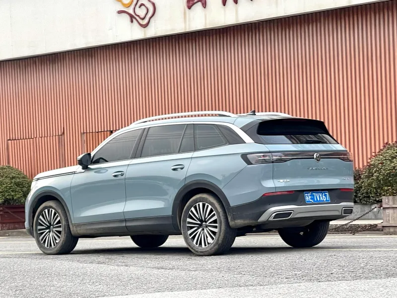 Volkswagen Tavendor 2023 330TSI Two-wheel drive luxury cruise version exterior photo 2 Volkswagen Tavendor 2023 330TSI Two-wheel drive luxury cruise version exterior photo 2
