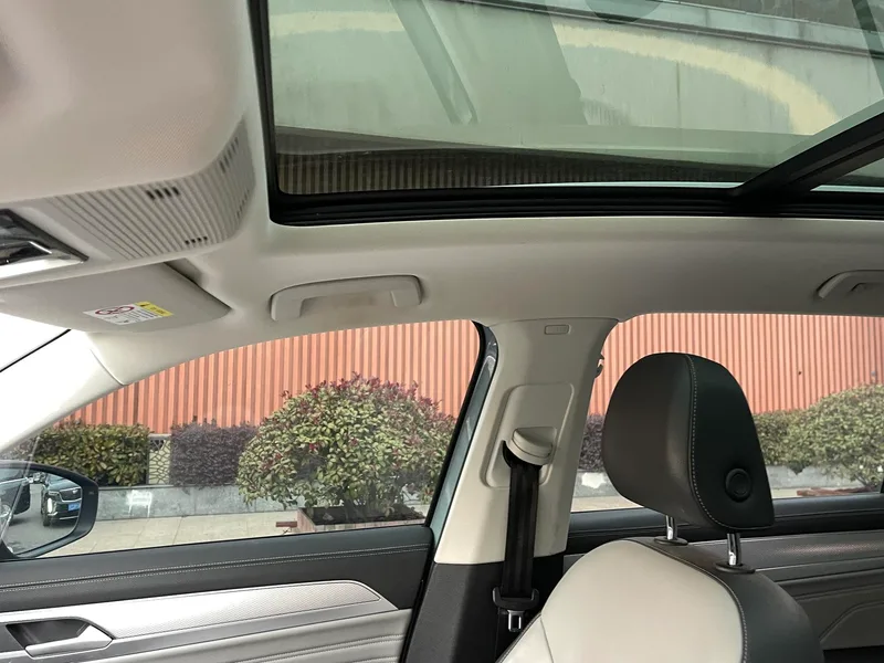 Volkswagen Tavendor 2023 330TSI Two-wheel drive luxury cruise version interior photo 14 Volkswagen Tavendor 2023 330TSI Two-wheel drive luxury cruise version interior photo 14