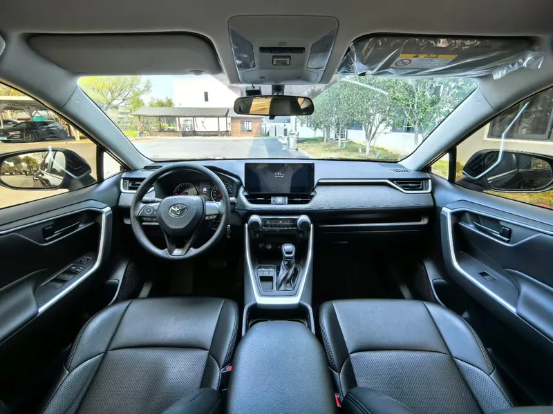 Toyota Wildlander 2024 2.0L Versión líder con tracción en dos ruedas exterior foto 5