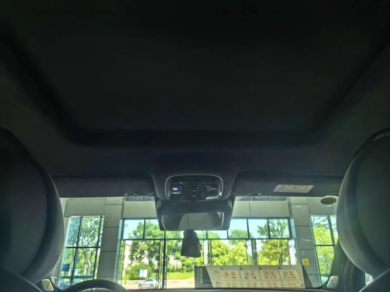 Chery Tiggo 9 2025 2.0T AT Two-Wheel Drive Premium Edition interior photo 20 Chery Tiggo 9 2025 2.0T AT Two-Wheel Drive Premium Edition interior photo 20