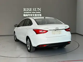Chery Arrizo 5 2017 1.5L CVT Edición de lujo exterior foto 4