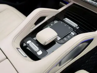 Mercedes-Benz GLS AMG 2024 4.0T Automático Tracción a las cuatro ruedas 7 Asiento Importación paralela interior foto 17 Mercedes-Benz GLS AMG 2024 4.0T Automático Tracción a las cuatro ruedas 7 Asiento Importación paralela interior foto 17