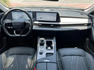 Chery Arrizo 8 2025 1.6TGDI DCT Sabiduría interior foto 12 Chery Arrizo 8 2025 1.6TGDI DCT Sabiduría interior foto 12